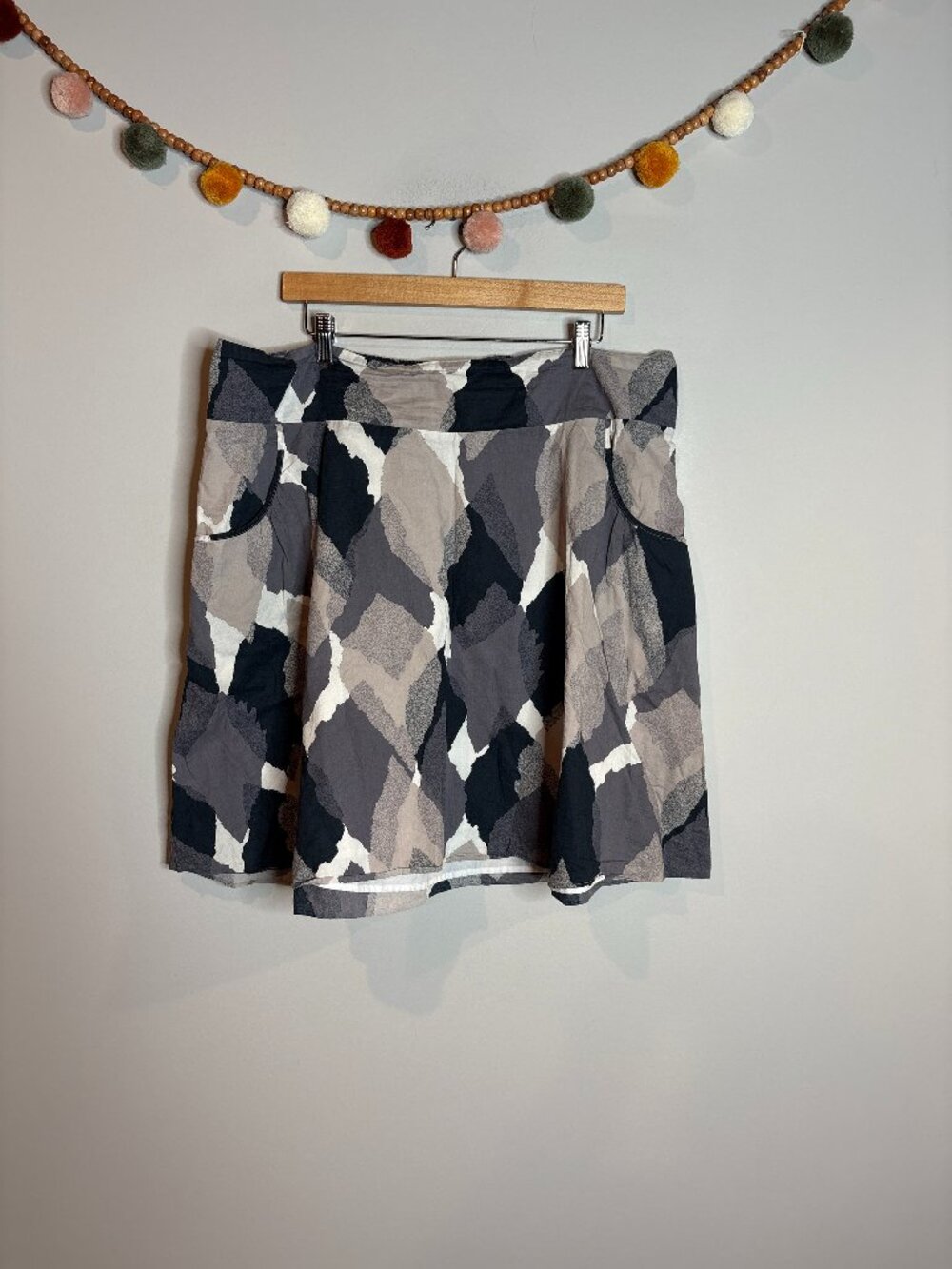 🔆 Y2K Mossimo patterned skirt